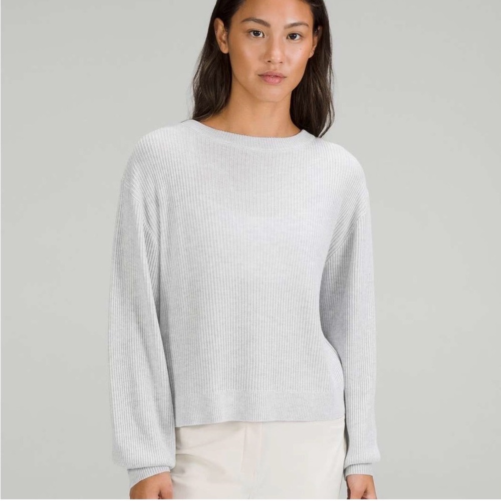 Lululemon athletica Reversible Crossover Sweater, size 14
